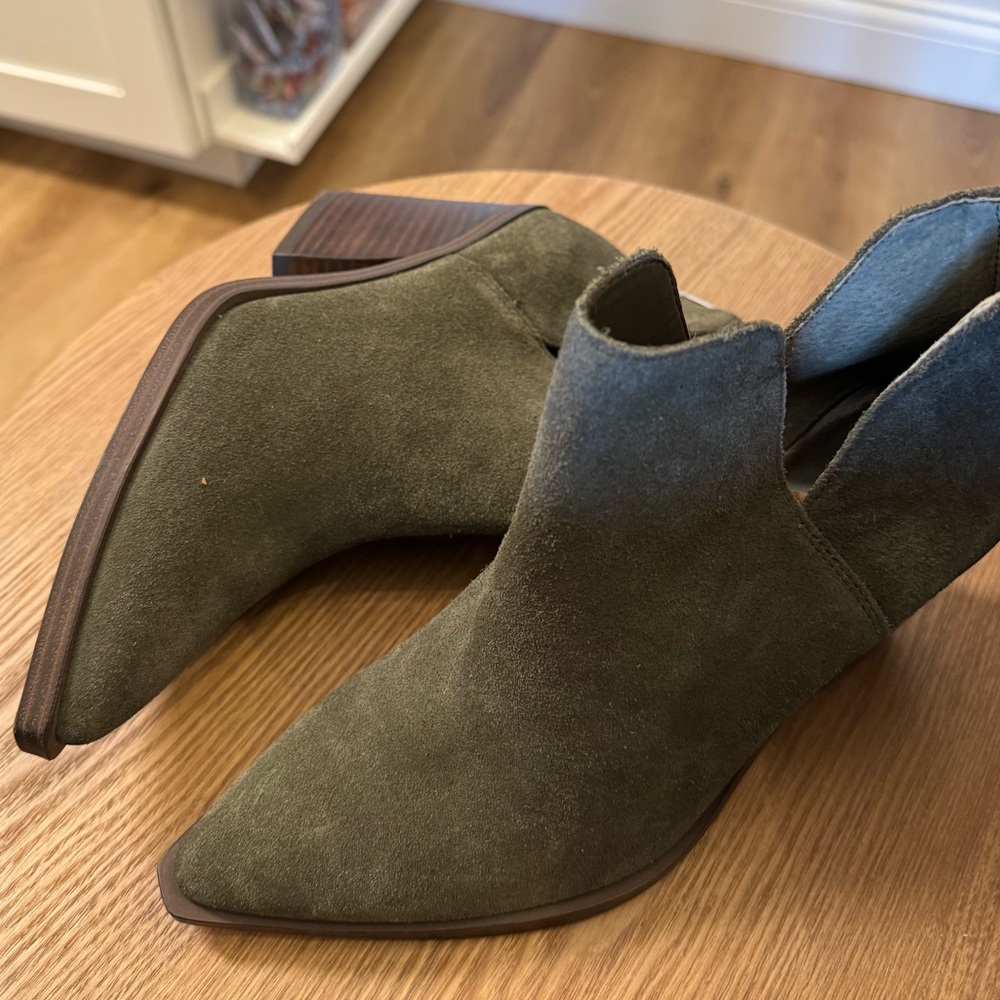Vince Camuto Forest Suede Ankle Booties - Picture 5 of 11